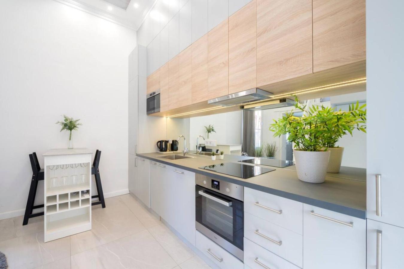 Studio Inn - Palace District Budapest Luaran gambar
