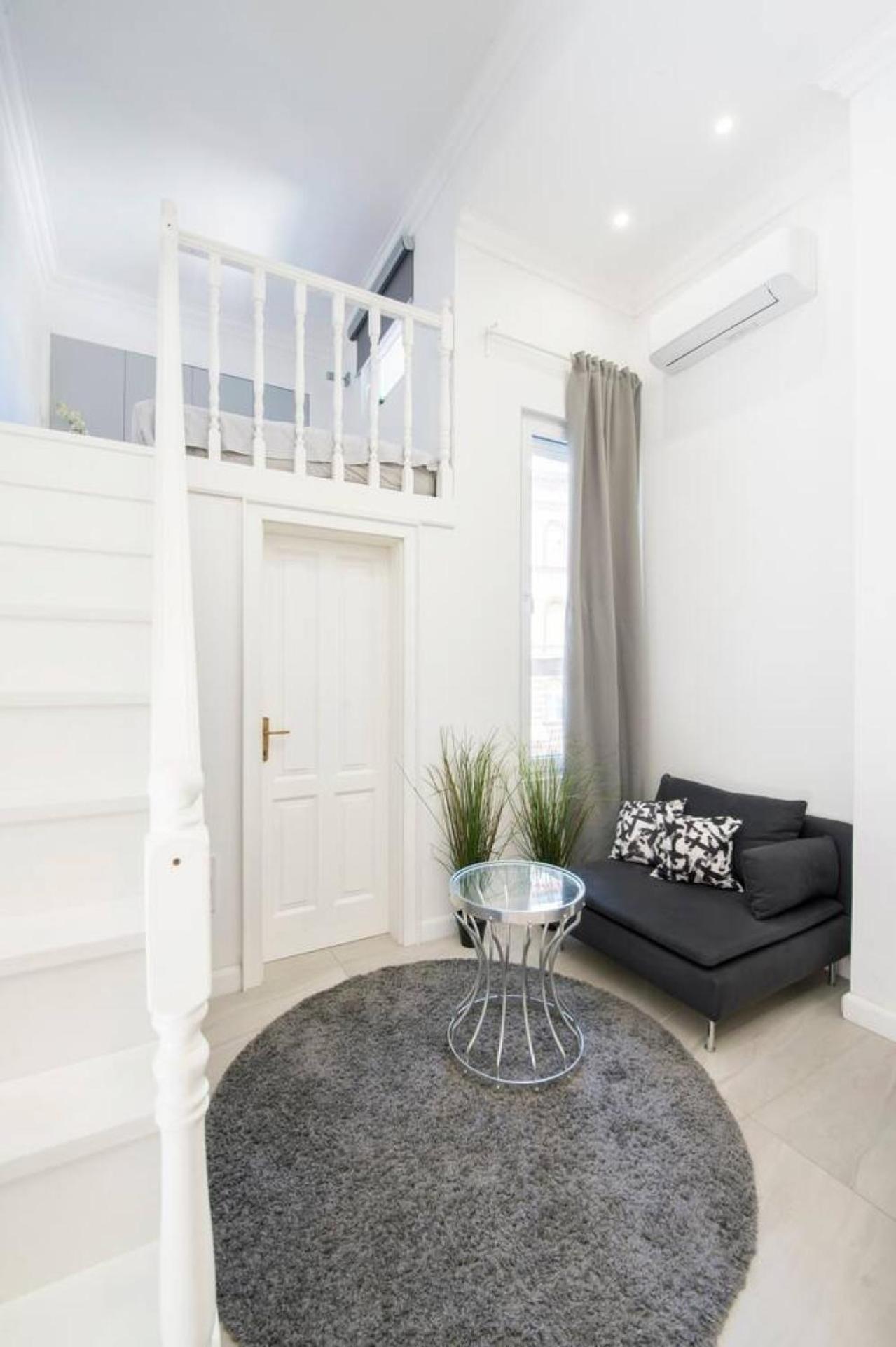 Studio Inn - Palace District Budapest Luaran gambar